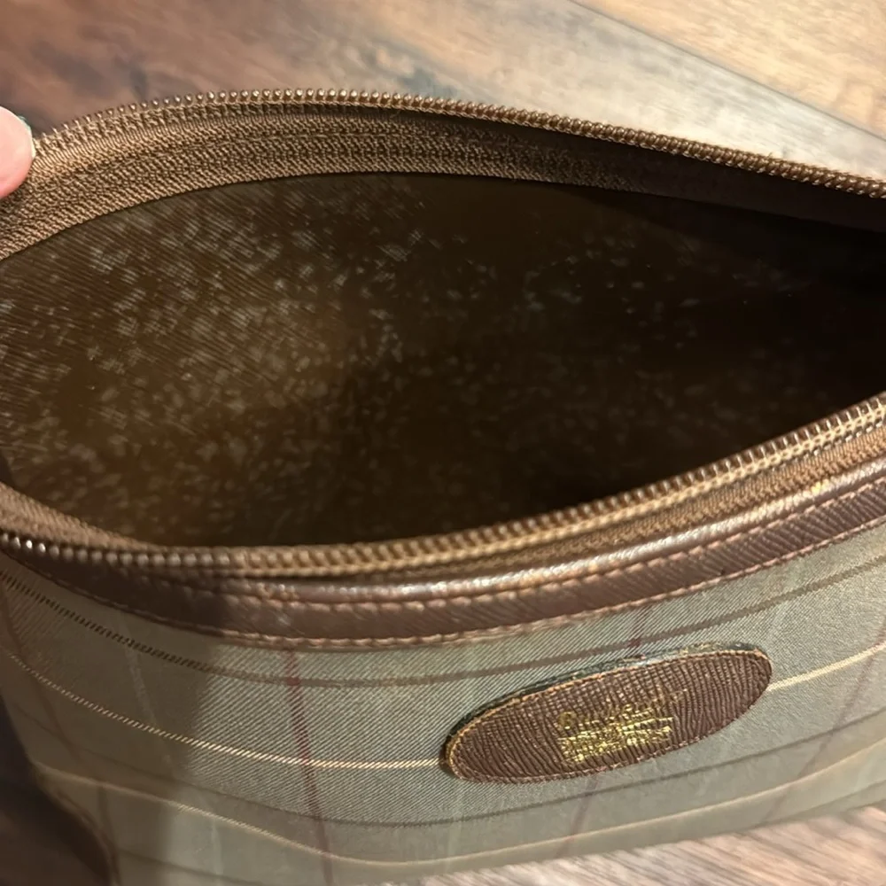 Burberrys Pre owned vintage Toiletry/Wristlet  Bag in Coated Canvas/Leather Trim - Picture 7 of 11